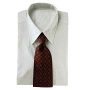 Мужская сорочка с галстуком