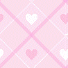 Белые и розовые сердечки на бледно-розовом