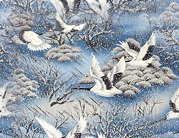 Птицы летят сквозь снег