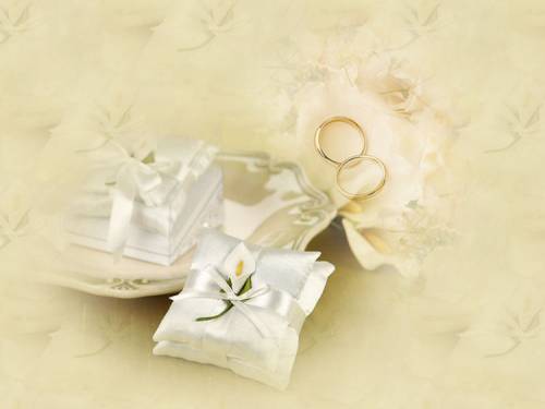 Свадебные подарки и обручальные кольца